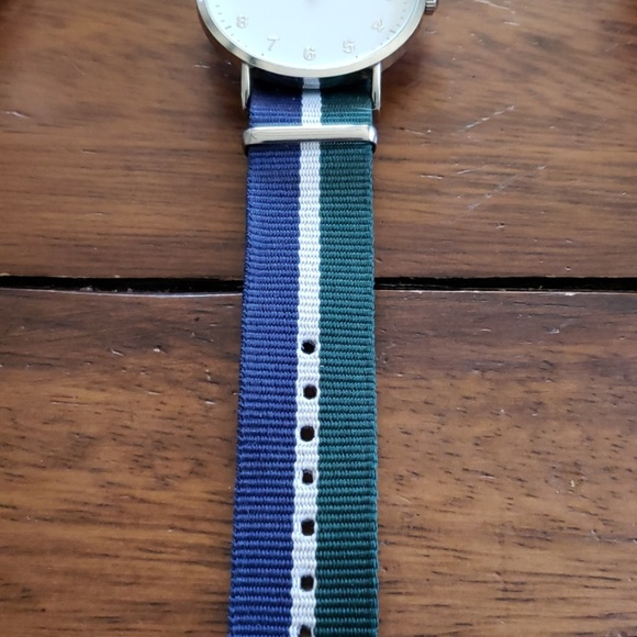 Mens preppy casual watch - Picture 2 of 5
